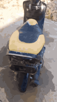 السلام عليكم دراجه فراشه للبيع جاهزه عوزه بس تاير وره يرادله جوب السعر 150 وبيه مجال المكان الغراف الشراي بيه خير ويدلل رقمي الاتصال ***********
