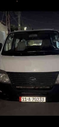 للبيع نيسان 2009 كير مكينة اكسل تبريد مكفول بيه شوية صبغ بلبجم وشوية ب...