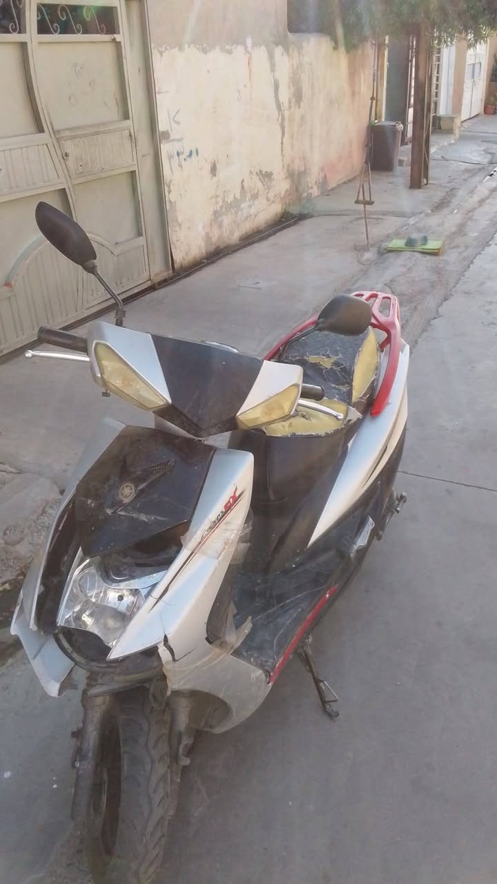 دراجه سكنس اس دراجه كلش نظيفه محركه صالنصه بلاد مكان قادسيه الثانيه350. .
***********
