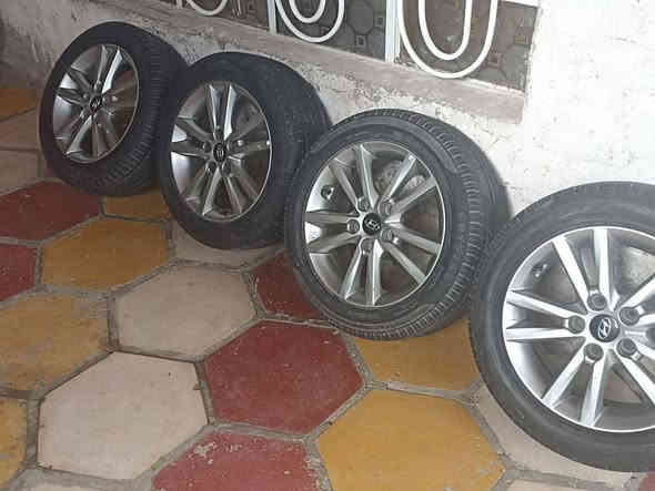 على بركة الله
للبيع او المراوس
تخم ويل كب وتايرات حجم16
الويالة: 
حجمهن16وفوول نظافة
صناعة كورية درجة اولى
مكفولات من اي فطر او عواج 
مصفرات بلنص

التايرات: 
حجمهن
205/55/16
نظافتهن75% مثل ما واضحات بالصور

العنوان بابل ويتوفر خدمة توصيل لكل انحاء العراق
يتوفر واتساب على هل الرقم
***********
تنورني وتشرفوني باي وقت
