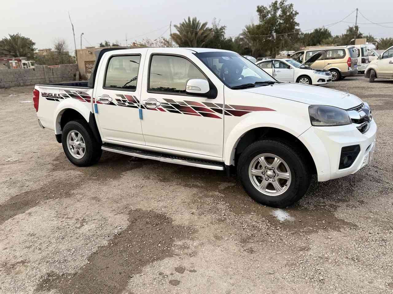 السلام عليكم 
كريت ويل2024 سيارة رقم دولي 
رقم القادسية تحويل مباشر.  
‏سيارة كفالة عامة
‏السيارة مدورة ثاني يوم 
محرك كير كفاله 
تخم تاير جديد 
‏ السعر132 وبيه مجال للشراي
المكان الناصرية الشطره
‏***********.      ***********
