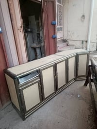 اليريض اغراض مستعمله أي شي عدي يتفضل خاص وشكرا 07838323430