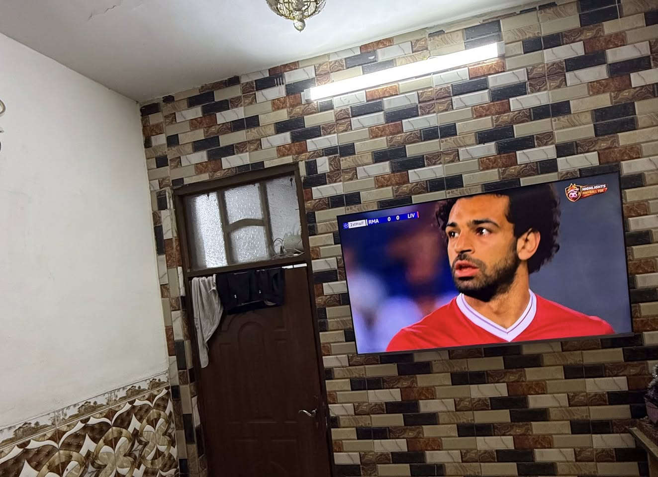 شاشة حجم 65شينون 144 هيرتز   شاشة راقية مواصفاتهة معروفة مال كيمنك  وهم مخصصة  مال العاب     فوركي  تشغل 144هيرتز ماحجيلكم ع الوضوح والصورة  سعر٦٤٠ مستخدمة شهر ونص 
الوصل موجود مشتريهة غالية


**إذا كنت صاحب هذا الإعلان وتريد حذفه لأي سبب، رجاءا أرسل رسالة إلى الدعم الفني**