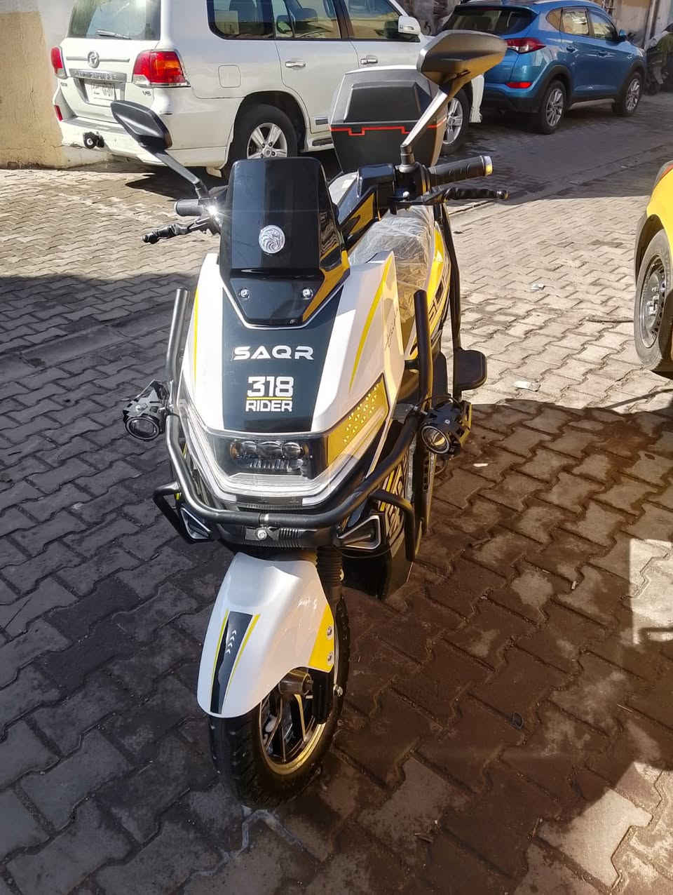 دراجة شحن 
جديدة جداً 
سعر 850 الف 
مكان بغداد 
للاستفسار 
***********
