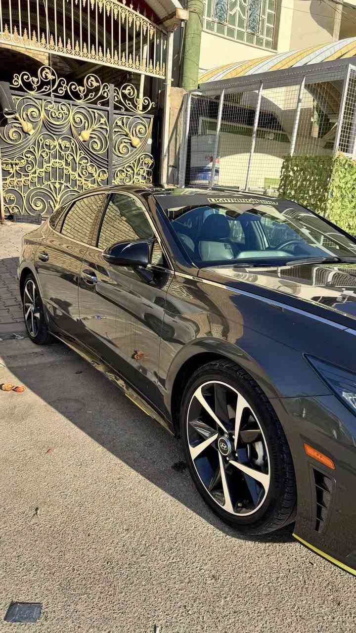 السلام عليكم سوناتا مديل 2022 محرك 1600 توربو 🚀
المواصفات:

🔹 شاشة وسطية كبيرة

🔹 Apple CarPlay / Android Auto

🔹 مقاعد جلد

🔹 تدفئة مقاعد أمامية

🔹 تبريد وتدفئة للمقاعد 

🔹 رادار أمامي

🔹 رادار جانبي (نقطة عمياء)

🔹 حساسات خلفية

🔹 تشغيل عن بُعد + بصمة

🔹 إشارات ترحيب على الأبواب

🔹 لمري بيانو بلاك

🔹 سقف بانوراما

🔹 مثبت سرعة ذكي

🔹 تحكم استيرن

🔹 تبريد وتدفئة

🔹 مرايا كهرباء مع إشارات

🔹 فتح الجنطه كهربائي

🔹 إضاءة LED أمامية وخلفية

🔹 فتحة سقف كهربائية

🔹 سستم صوت من Boes 🔈

🔹 زر تشغيل / إيقاف (Push Start)

🔹 فرامل ABS + EBD + ESC

🔹 وسائد هوائية أمامية وجانبية

🔹 نظام مراقبة ضغط الإطارات (TPMS)

🔹 مساند رأس خلفية

🔹 حماية أمامية وخلفية

🔹 قفل مركزي + إنذار ضد السرق

🔹سستم انارة داخلية

🔹رقم بغداد بأسمي مداور ثاني يوم هزة جديدة

السعر 195 للبيع او مرأوس مكاني النجف حي السلام ***********
