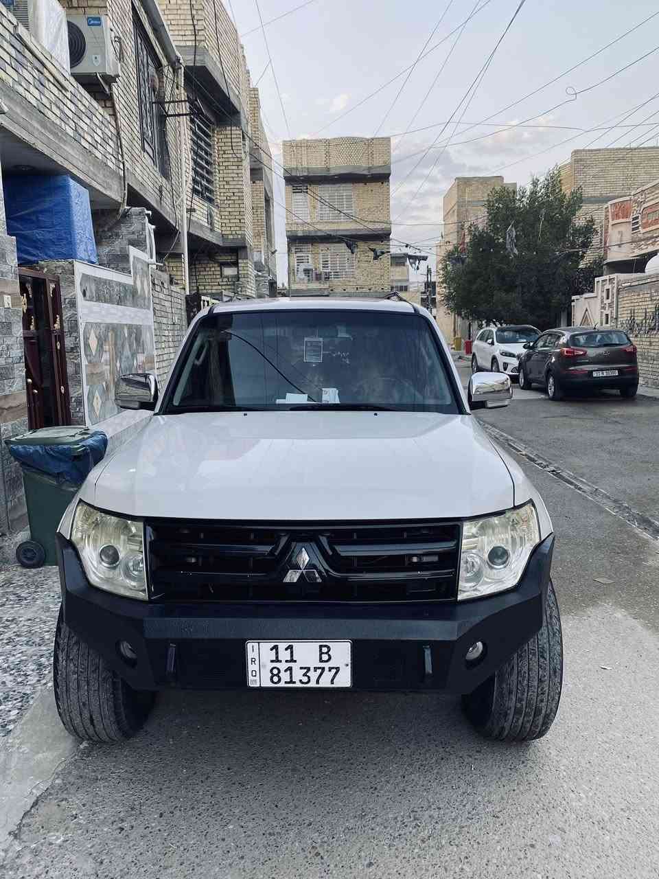 سلام عليكم موديل ٢٠٠٨ سيارة عليهة تعديل كلش حلو كير ومكينة بلاديات جدد سيارة ماناقصهة شي صدر تاير كلة جديد بيهة قطعتين باب صبغ وباب تبديل رقم بغداد باسمي مكان السيارة بغدادمدينة الصدر السعر ١٢٠ وبيهة مجال اتصل وتدلل ***********
