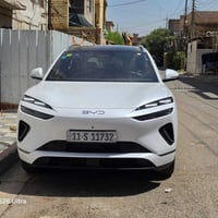 موديل 25 باسمي ماشيه 5000 بيها ضرر صبغ شاملغ عكس السائق وبارد شاملغ جه...