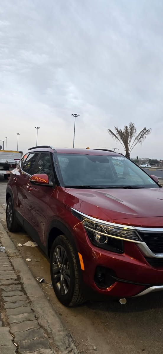 البيع نقد فقط بدون مراوس بدون اقساط 
اسم السيارة :  كيا سيلتوس
 الفئة :  S
الموديل : 2023
عداد المسافة : 35000ميل 
اللون : احمر غير محدد
المحرك  4 سلندر 2.000
اللوحة :  حرة بدون رقم تترقم جميع المحافظات
السعر :  160   
    حادث السيارة :  تقرير غرق فقط كفالة عامة
 سيد حسن  *********** 
الموقع : البصرة - حي المهندسين الشارع العام قرب محطة وقود الخليج
