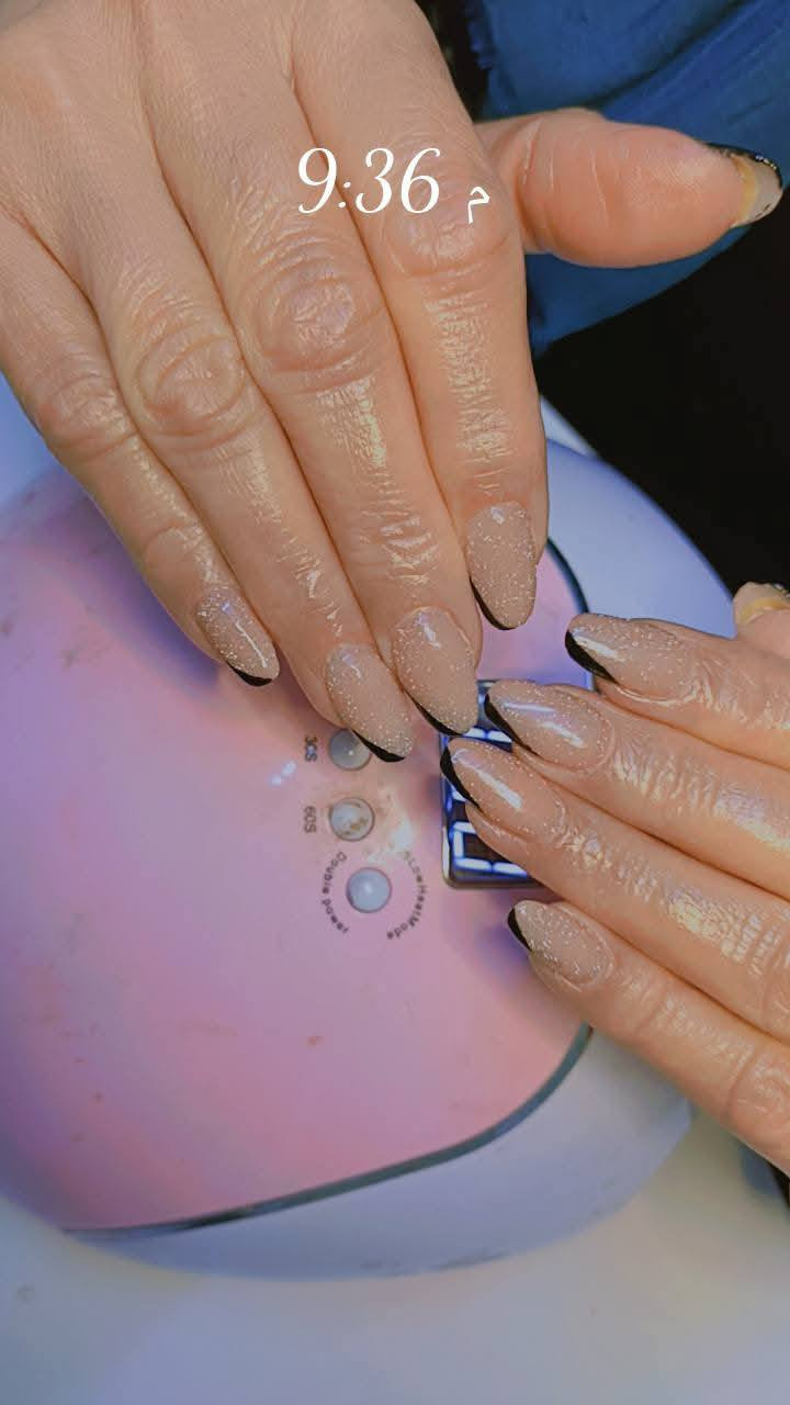 . 🥰🥰🥰
جل اكستينشن وجلش ودزاين ب٢٥ 
جل اكستينشن وجلش ب٢٥
سترونك وجلش ودزاين ب٢٠  
سترونك وجلش ب١٥ 
جلش ودزاين  ب١٥ 
جلش فقط ب١٠ 
ازاله اكريلك ب١٠ 
ازاله جلش ب٥
ادامه ب٢٥
العنوان خاص🥰🥰🥰


**إذا كنت صاحب هذا الإعلان وتريد حذفه لأي سبب، رجاءا أرسل رسالة إلى الدعم الفني**