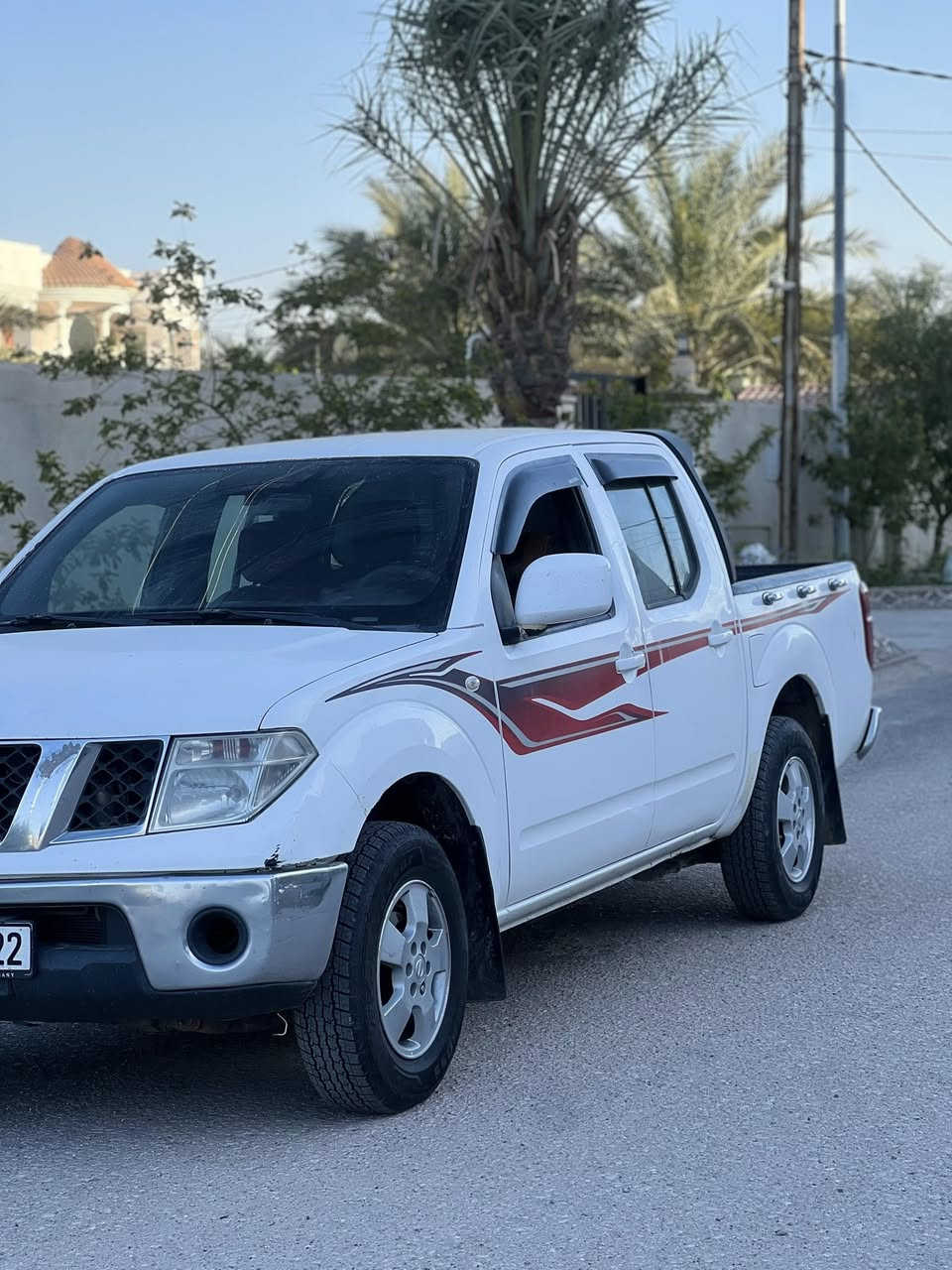 السلام عليكم لبيع نيفاره 2013كفاله عامه 
من كلشي ممحرك مامفتوح رقم أربيل تريد تحويل
تريد وكاله مكفول من كلشي مكان حله 
***********
