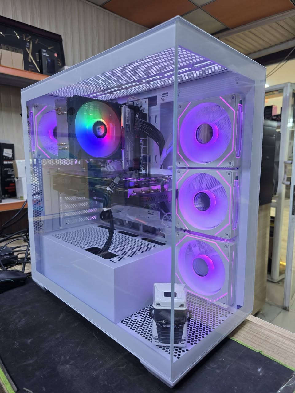 CPU RAYZEN 5 5500 BOX
RAM 16GB DDR4 3200HZ
NVME 1TB 7000 SPEED
GPU RTX 2070 8GB ASUS ROG STRIX 3FAN RGB
M.B B450M A PRO WHITE
CPU COOLER RGB TAWER
PSU 1000W+80 AIGO RGB
CASE SAMA 4FAN ARGB GAMING
775 الف تجميعة جديد كل قطع فقط كارت شاشة مستعمل نظيف جدآ
توصيل متوفر لكل العراق


**إذا كنت صاحب هذا الإعلان وتريد حذفه لأي سبب، رجاءا أرسل رسالة إلى الدعم الفني**