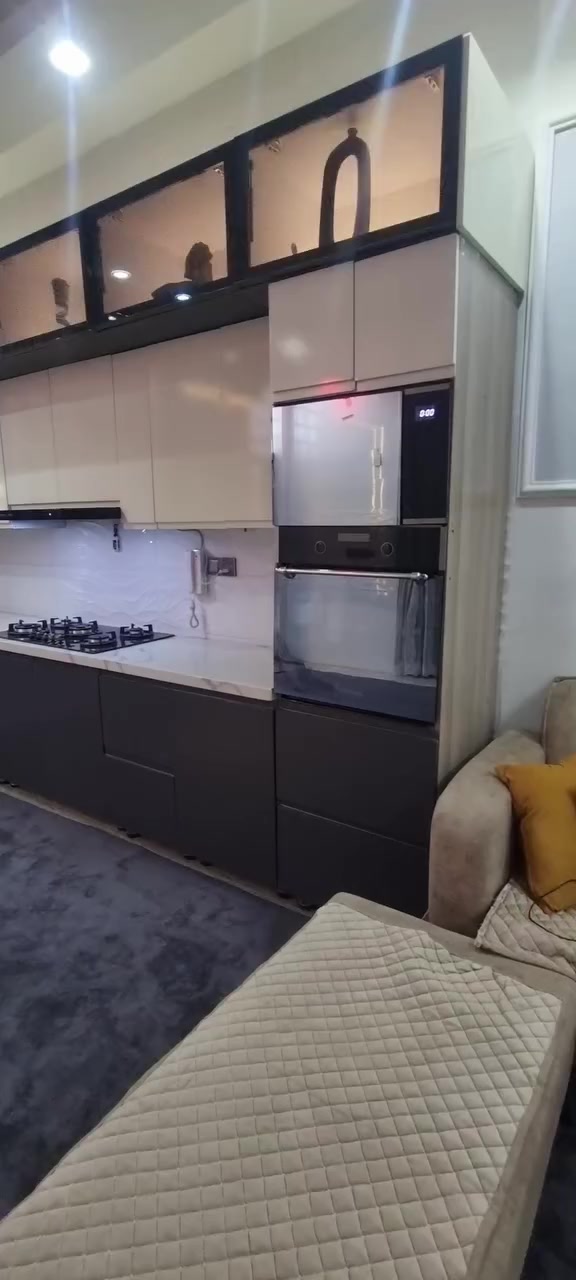 السلام عليكم
تحية طيبة للجميع 🌹
كاونتر بيع مستعجل 1000 مليون قفله
هوه وغراضه كامل 
***********
