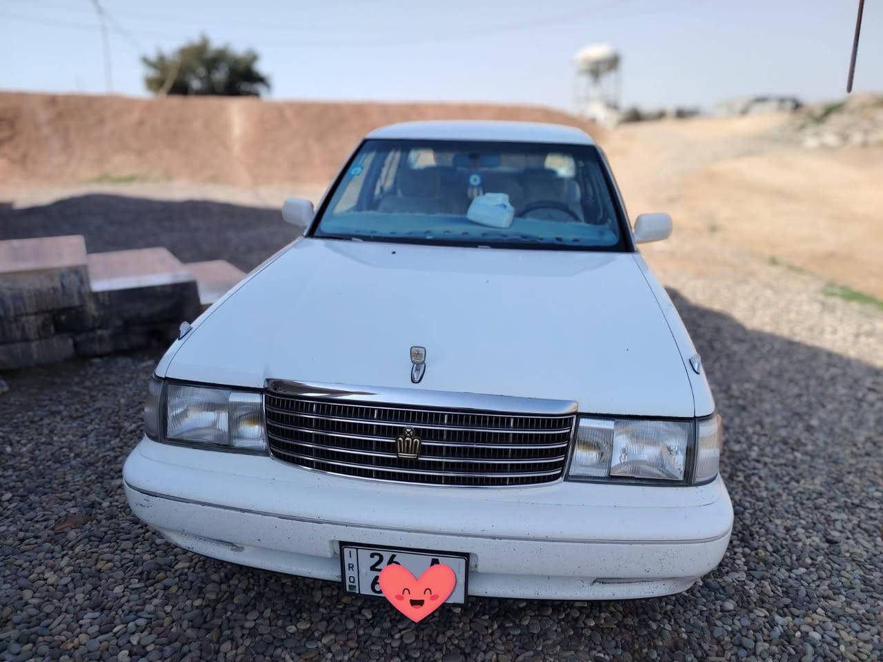 السلام عليكم
سيارة ارنب يسار اصلي لون ابيض 

رقم صلاح الدين دولي  بإسمي شرط

كير محرك صدر خير من الله

تايرات جدد
سنتر لوك  

تدفئة

تبريد ثلج

مراوس 
سوناتا  او ازيرا 

المكان الشرقاط قرية السويدان

اتصل وتدلل ***********
