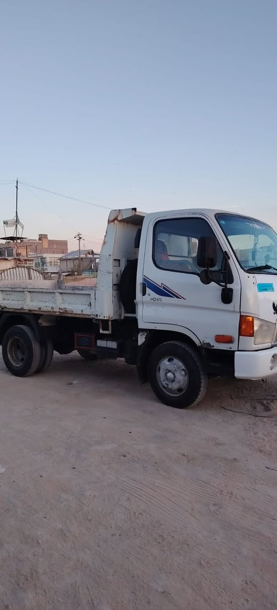 سلام عليكم 
كنتر هونداي للبيع موديل 11 
محرك4000سوبر وارد خليجي 
كفاله عامه من معجون او صبغ. 
مكاني بابل محاويل
***********
***********
