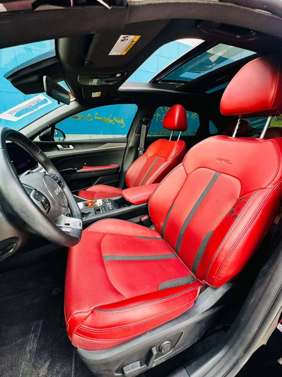 سلام عليكم ورحمة الله وبركاته سياره كي فايف K5لبيع السعر 168وبيهه مجال بيهه قطعه واحد والسياره مكفوله كفاله عامه من كلشي  السياره فول مواصفات بالي  رامه المكان الدوانية *********** المديل 2024❤️
