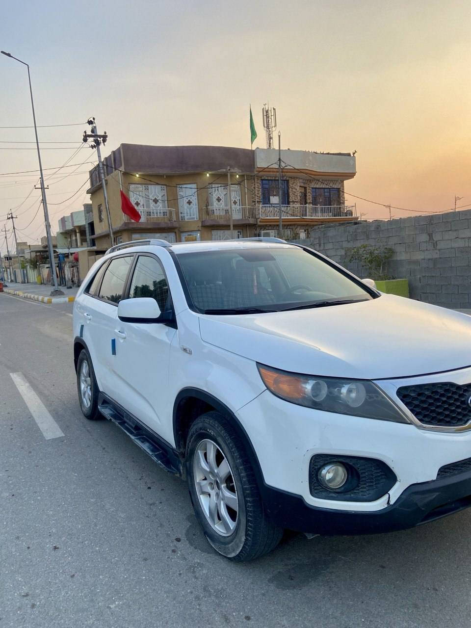 السلام عليكم 
سورنتو خليجي 2012 أربيل 
ماشية 240 كم 
بدون صبغ
سبعة راكب 
140 $
*********** صويرة
