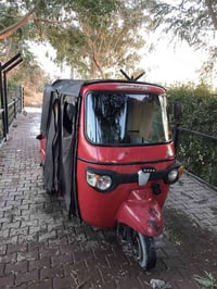 تكتوك بياجو للبيع موديل 18 وطالعه ب 19 جاهزة للترقيم محركها الابلدي جد...