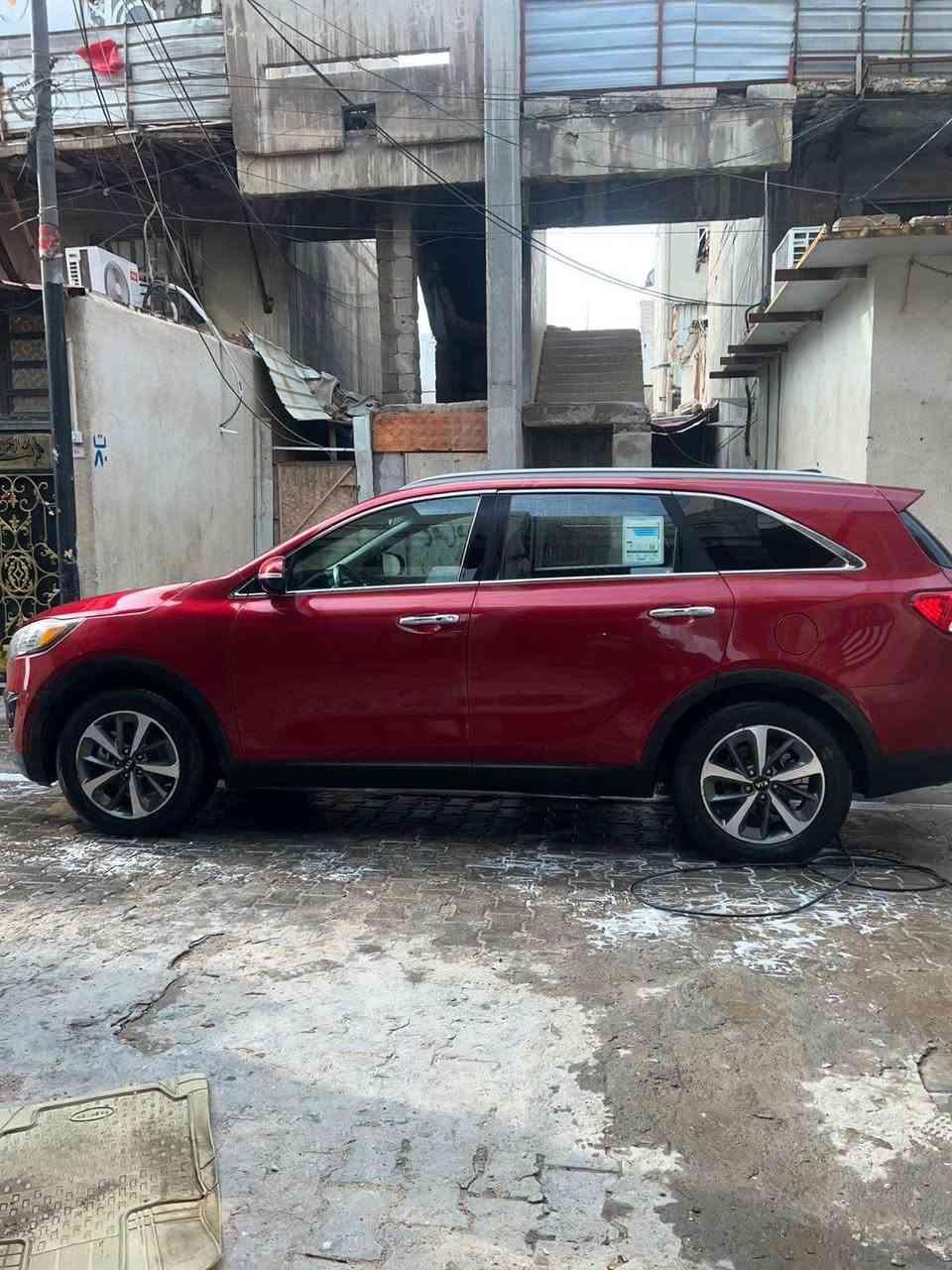 سورنتو 2019 السيارة 4 سلندر متومة اربيل طبق الاصل جاهزة مكينة وكير وحدادة وتخم تاير كفالة ضربة وصبغ وتبديل ما عدى كصة وحدة للبيع فقط السعر 80$ مكاني البصرة الجمهورية ه‍ـ ***********
