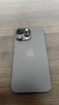 آيفون ١٤ برو ماكس • ٢٥٦ • بطارية ٨٧