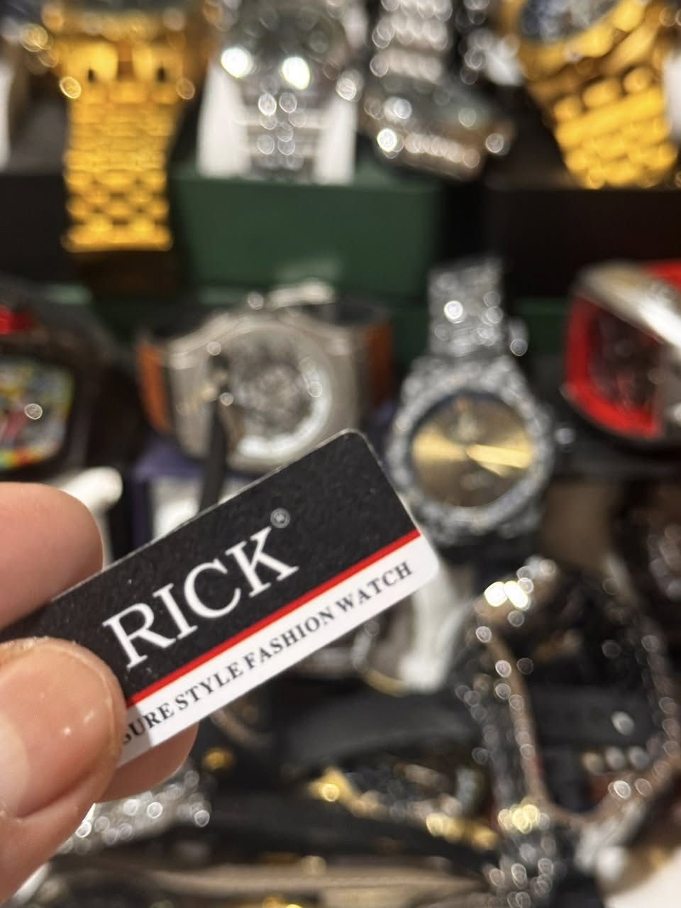 ساعة من ماركة ريك وزن متوسط كوارتز
السعر 25،000 مع التوصيل
للطلب على الخاص او على الواتساب
***********
