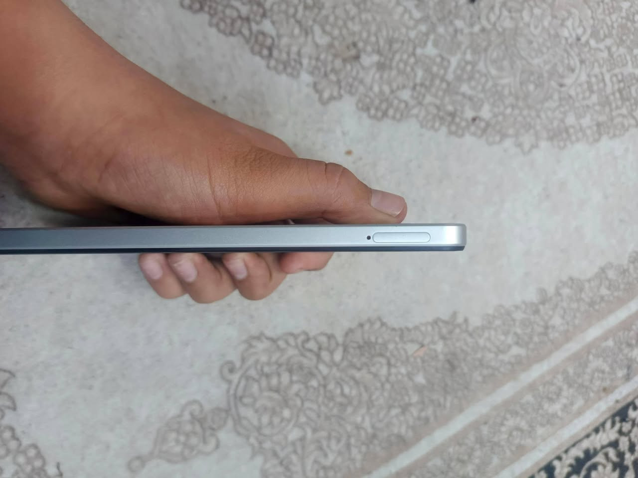 سلام عليكم شباب جهاز ريلمي سي71 / realme c71 جهاز نضيف مسخدم ٤ اشهر كلشي ما مبدل بي ضد الماء والصدمات حمايه عسكريه الذاكره 128 بي ضمان سنه كامل كارتونته او شاحنته السعر (160) الرقم ***********
