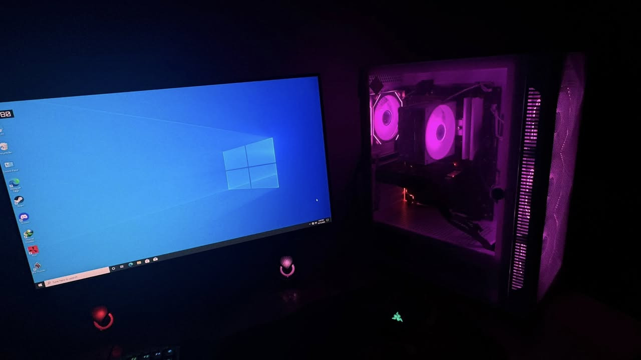 تجميعه للبيع مكان بغداد 

السلام عليكم بيسي للبيع
 
شاشه msi 180 هرتز بيه ضربه جدا خفيفه ما مئثره ع لعبه ابد اذا تريد تعال خاص اشوفك صور  100 الف سعره قفل قفل 

ماوس ريزر و كيبورد ريد دراكون 
و ماوس باد هم وياه 
ويا الحاسبه يجن 
موصفات 
معالج: i7 8700 
بورد: B360  جيمنك بلص msi
رامات : 2x8 3200 ملاحضه جدد موجوده الكرتونه 
بورد سبلاي: 550واط كولد جديد موجوده كرتونته
تخزين: m2 500g جديد موجوده كرتونته
مبرد: مبرد ديب كول ag400 جديد موجوده كرتونته 
كيس: كيس كلكس جديد  ارجيبي تحكم تغير ب الون من كيس كرتونته موجوده 

 كرت الشاشه: بدون كرت شاشه لان اخذته لغير تجميعه  جنت شاد 3060ti عليه بس اذا تحب عدي  rx580 نسخه msi بي مشلكه من تلعب بي اول ما يصير ضغط ع كرت يفصل اطكيا ويا الحاسبه هيج اذا تحب او تشتريله كرت جديد بكيفك بعد

الحاسبه جديده اغلب قطع جديده وياه كراتينه استتخدام قليل كلش تاركه بسبب الشغل 
سعر الحاسبه 350 الف 
وشاشه 100 الف قفل اذا تاخذهن ثنينهن اساهلك ب سعر 
الحاسبه قويه بس عوزه كرت شاشه و فول تصير 
مكاني بغداد تجي للبيت تاخذه توصيل ما عدي و شكرا 🙏 
رقم ***********
ادمن🫶🏻
