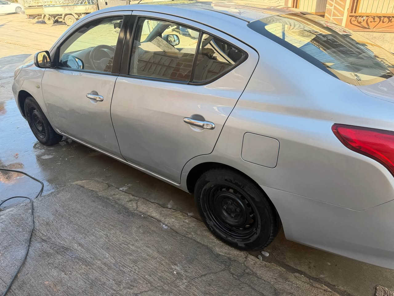 نيسان لاكشمي هندي موديل2013بي خمس قطع صبغ بدون ضربه كير محرك صدر تايرات تبريد كله بشرط رقم بغداد بدون تحويل اليع شرط الحاسبه واوليات مكان السياره كلار سعره 63 وبي مجال *********** كالار, السليمانية
