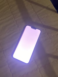 عندي ايفون 13 برو ماكس ما صر شهرين من اشتريته تلفون نضيف بدرجه وبطاريه...