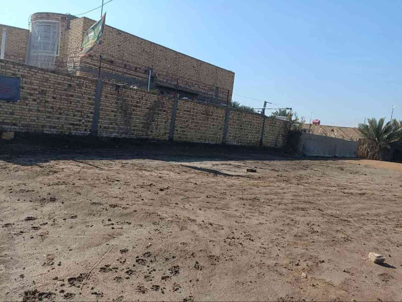 بسعر جدا مناسب
انريد نبيع موو سوالف بسعر مغري 
البيت للبيع 
670 متر 
العنوان/ الديوانية/ الدغاره/ طريق نهر الويرسي/
بناء درجه اولى+كراج سيارات+ حديقه
طابو زراعي سند 25
بسمنا حصرا 
تفاصيل اكثر إتصال برقم 
***********
