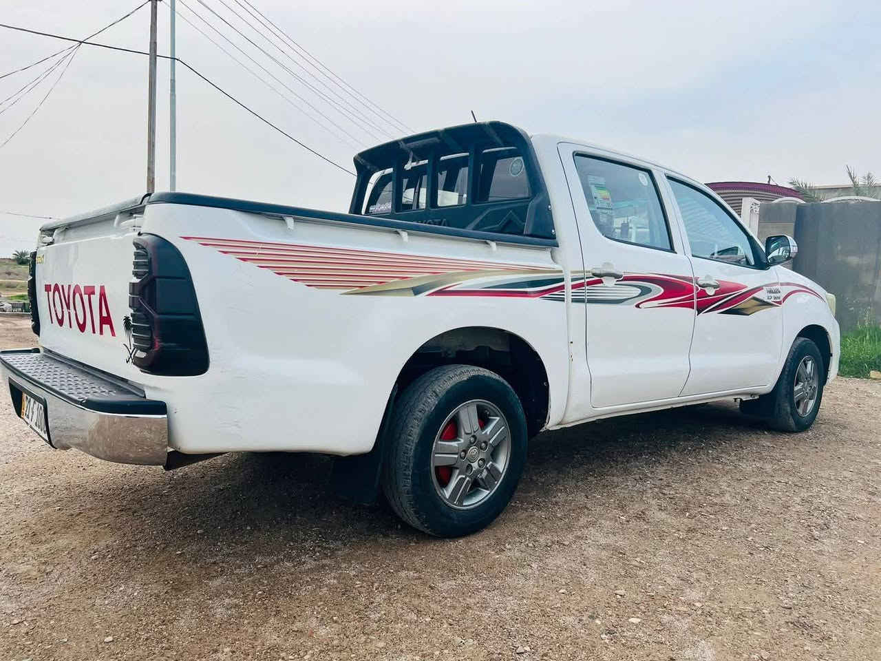 تيوتا هايلوكس (2013)شاصي 12 مواصفات كويتي🛻
1-شاشه كبيره📺
2-تحكمات ستيرن
3- كير عادي
السياره نضيفه حيل
سنويه جديده لل(2028) وهزه جديده
المحرك ما مفتوح و الكير شرط
رقم /سليمانيه /10007 /رقم جديد انكليزي
السياره مكفوله (فقط بارد شبر بل باب)
مكان السياره/ديالى الخالص/ 📍
رقم الهاتف / واتساب/***********📞
السعر (185)💲@
