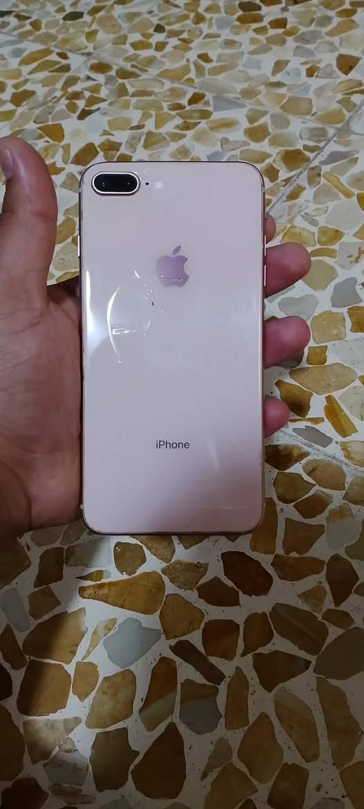 السلام عليكم 💁
الايفون 8ابلاص 
ذاكره 64
مبدل شاشه وبطاريه 
بصمه شغال 
سيمكرت شغال
سعر 95 
مكاني ايسر


**إذا كنت صاحب هذا الإعلان وتريد حذفه لأي سبب، رجاءا أرسل رسالة إلى الدعم الفني**