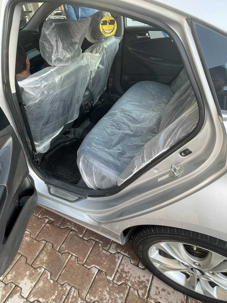 سوناتا 2011 وارد امريكي رقم كركوك تحويل مباشر ضرر جاملق ليمن لمامي بدون دواخل سياره جديده متصرف عليه الف جاهزه من كلشي مواصفات سياره تنته بصمت بيبان وجنطه بصمت تشغيل تدفئه بلكشانهً تبريد قطعتين تبريد وتدفىهً شرط  تخم تاير جديد مناقصه برقي مكان سياره تكريت سعر ١١٠ وبيه مجال وحياكم الله (ملاحضه ممتواجد عنت اتصل وتلل ***********
