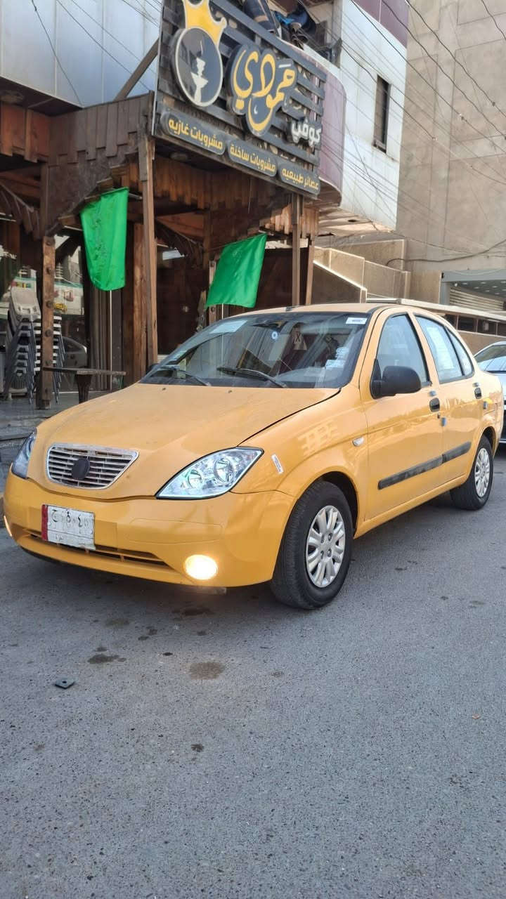 سلام عليكم طيبه موديل 2015بيه صبغ بين الباب ولجاملغ اثر شخوط فقط كير محرك تبريد خير من الله شواصي صدر امامي خلفي 
تخم تاير هستوني شاده 
السعر 36بيه مجال للطيبين 
العنوان بغداد النعيريه الستفسار 
***********
