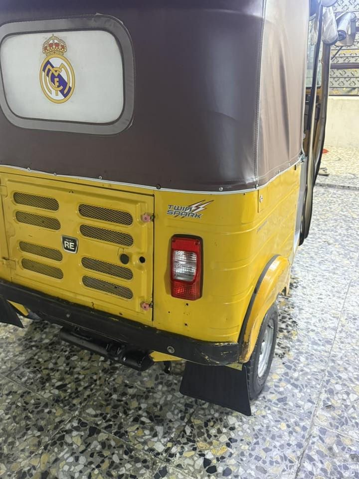 السلام عليكم تكتك موديل 2019 دخول 2020 رقم وسنويه بغداد تحويل ثاني يوم مكينه مكفوله السعر 5800 رقمي ***********
