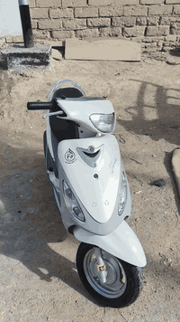 صوره لا شي تجي تشوف وتفحص بلاد 50سعر خاص رقمي هاذه بيه وتساب ***********
