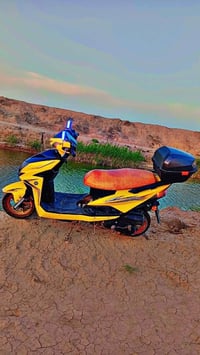 دراجة كهربائية • للبيع • سعر خاص