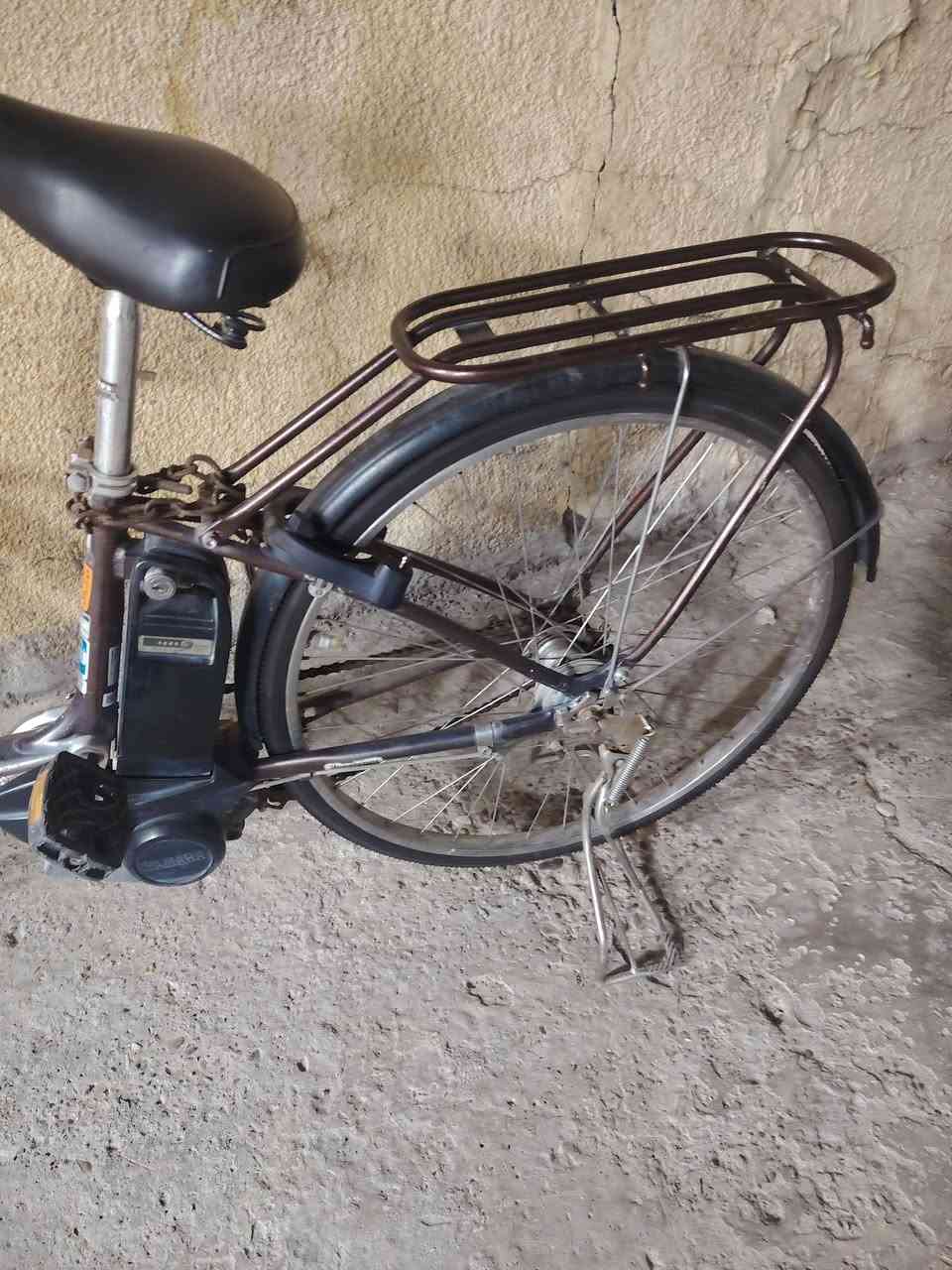 سعر ١٠٠ الف وتساب ***********
