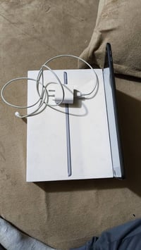 آيباد ٩ • ٢٥٦ • نضيف دلي عباس