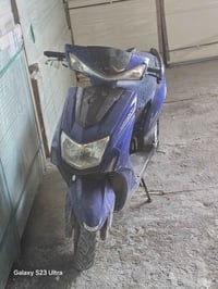 سكنس موديل 2023 الدراجه كايمه كهربائيات كلها شغاله ماعده السلف سعر 250...