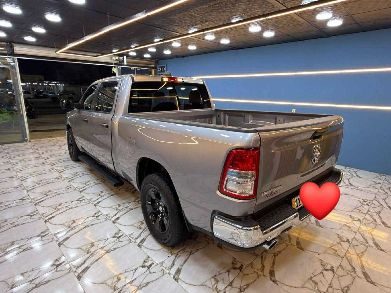 ارخص رام بلعراق موديل23 مرقم بغداد هيمي ايتورك 5700حادثها بجم تبديل البنيد وصبغ الجاملغات الاماميه وبيها طخه بلعراق صبغ نص الجاملغ الخلفي ماشيه7000 اخت الزيرو سياره جاهزه وجديده السعر235$قفل قفل
للاستفسار***********قلعه سكر ذي قار
