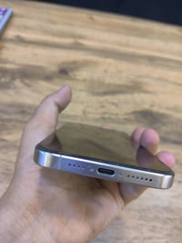 آيفون 15 برو ماكس • ٢٥٦ • بطارية ٧٨
