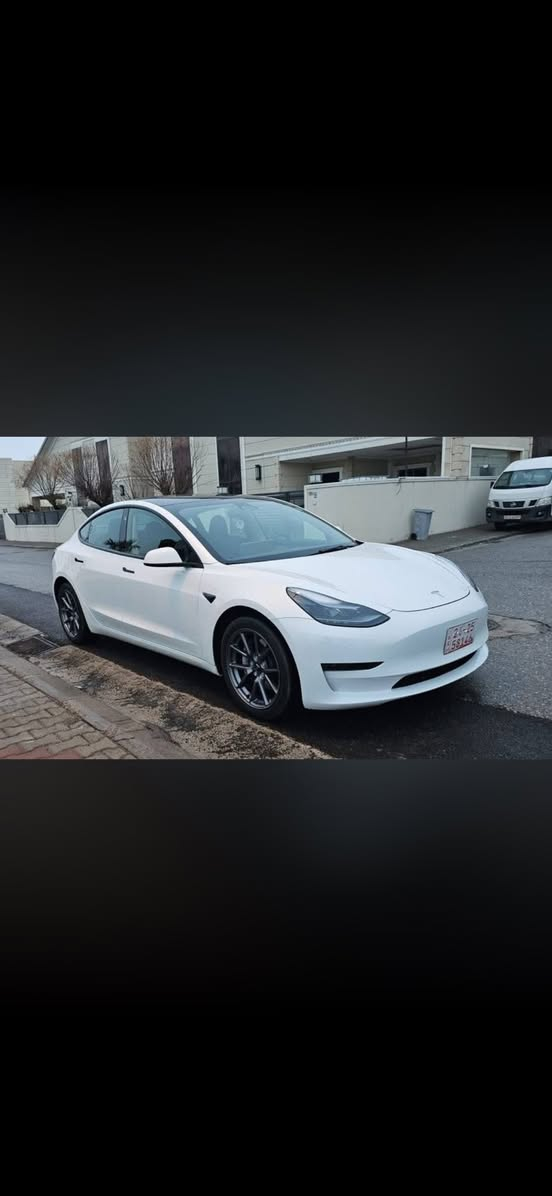 سلام عليكم شباب عندي تسلا كفاله عامه سياره جديده ماشيه فقط ٥٦٨٩ الف كيلو فقططط السياره ٢٠٢٥ سعرها ٢١٠ ورقه جديده ال مو شراي لايتصل رجائا للتواصل 
***********
مكاني جبيبيه قرب مطعم وليد ابو الكص
