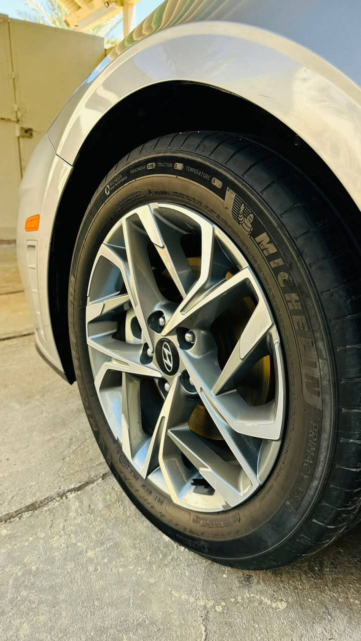 سوناتا 2023
بدون ايراباك حادث سطحي بچم كبس

فول مواصفات عدى الفتحه

بصمه

كشن كهرباء

تحكم ستيرن

شاشة كار بلي

سايد بريك بصمه

حساس

رادار امامي

نقطة عمياء

مري كهرباء

نظام ترحيب

قطعتين تبريد

مكينة 2500 تنفس طبيعي 

🛑بعد بيها هواي مواصفات ومواصفات السوناتا معروفه

السياره حلوه ونصبتها حلوه بالحقيقه

حادثها سطحي مبدل باب السايق والجاملغ بنفس اللون بدون ايرباك

السيارة باسمي مداور او وكال ثاني يوم

السياره حلوه ومتصرف عليها دينار واحد وبالعافية عالياخذها والسونار موجود بالمنشور

مكان السياره بالحله

سعرها ب 175$ وبيها مجال

***********
