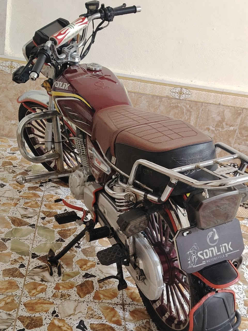 السلام عليكم سونلك 2024 شكل 2025
محرك 150 زنجيل دراجه فول مكفوله من تاير للتاير نشاط شرط انشط من ال ٢٠٠ سعر ٧٨٥ بي مجال بسيط مكاني حصيبه يم جنسيه ***********
