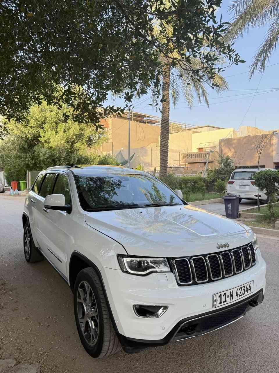 جيب خليجي لمتد بلاص ٢٠١٩ 
ماشيه ٦٠ الف 
السياره جديده بعنى الكلمه 
بيهه بارد فقط 
كير بلاد 
مكينه بلاد ممفتوحه 
جاهزه من كل النواحي 

بيع او مراوس ب شي اقل 

مكان بغداد زيونة 

***********
