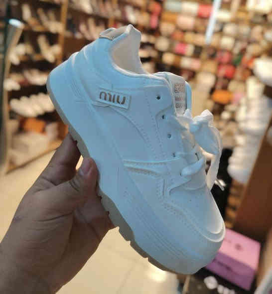 مرحبًا زبائنا وفرنا لكم ترانشوزات كولش حلوة
قياسات من 36الى41 قياسات مختلفة
عنوان المحل ديالى المقدادية حي المعلمين شارع المخضر مجمع العزاوي
يوجد توصيل
واتساب ***********
