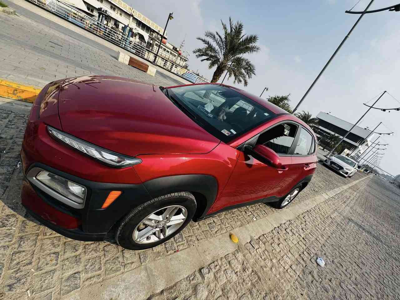 سلام عليكم 
كونا موديل ٢٠٢١ 
حادثها موضح بصور 
ماشيه ٦٠ الف 
مابيها اي نقص جاهزه من كل نواحي 
عنوان بغداد 
*********** 
سعر 135 $ قفل
