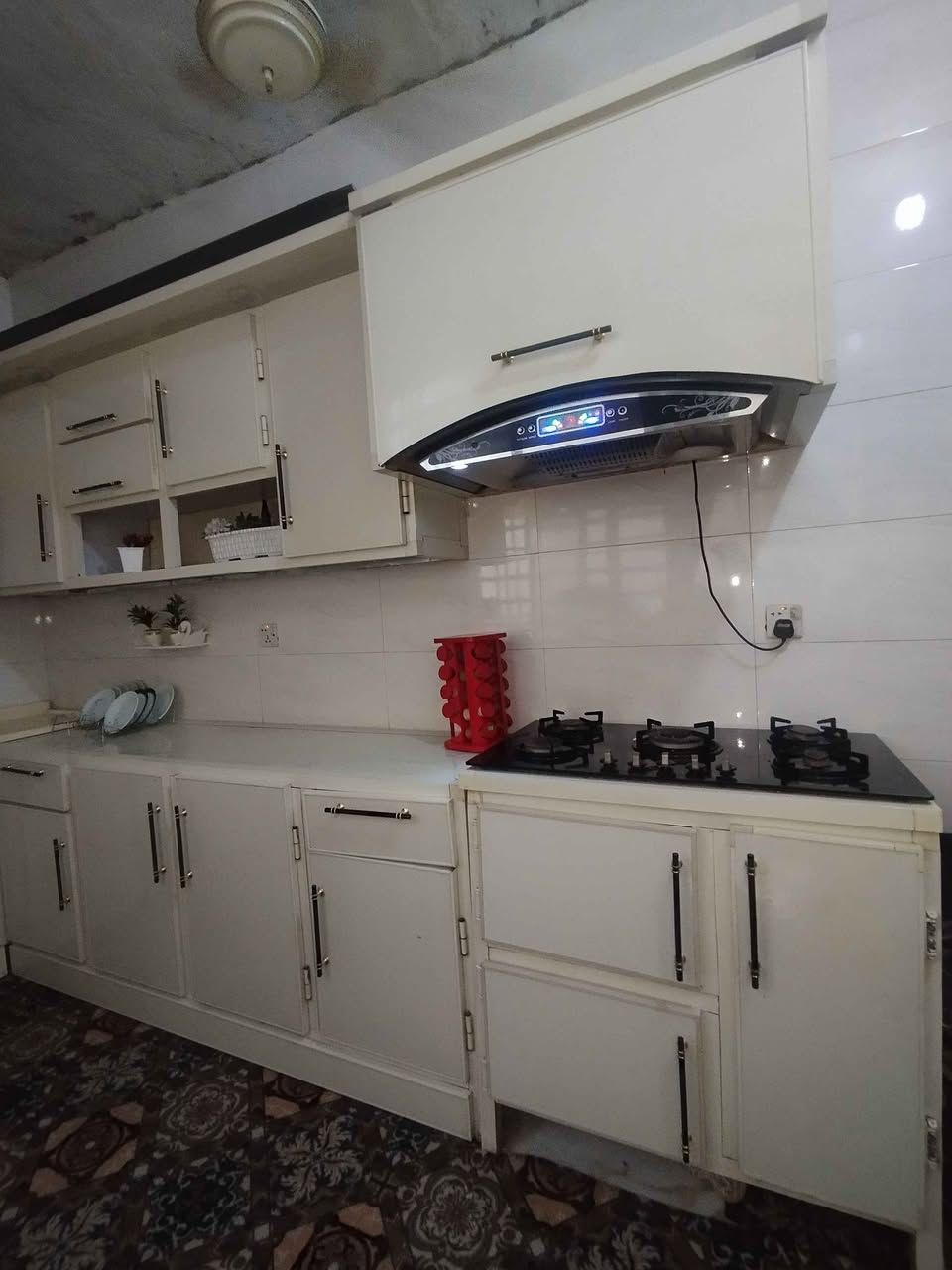 كاونتر ثمن امتار اربع امتار ملحق واربع امتار ارضي فقك السنكي مرمر مع ساحبه وطباخ السعر 900 عنوان نجف براكيه النجف, العراق


**إذا كنت صاحب هذا الإعلان وتريد حذفه لأي سبب، رجاءا أرسل رسالة إلى الدعم الفني**