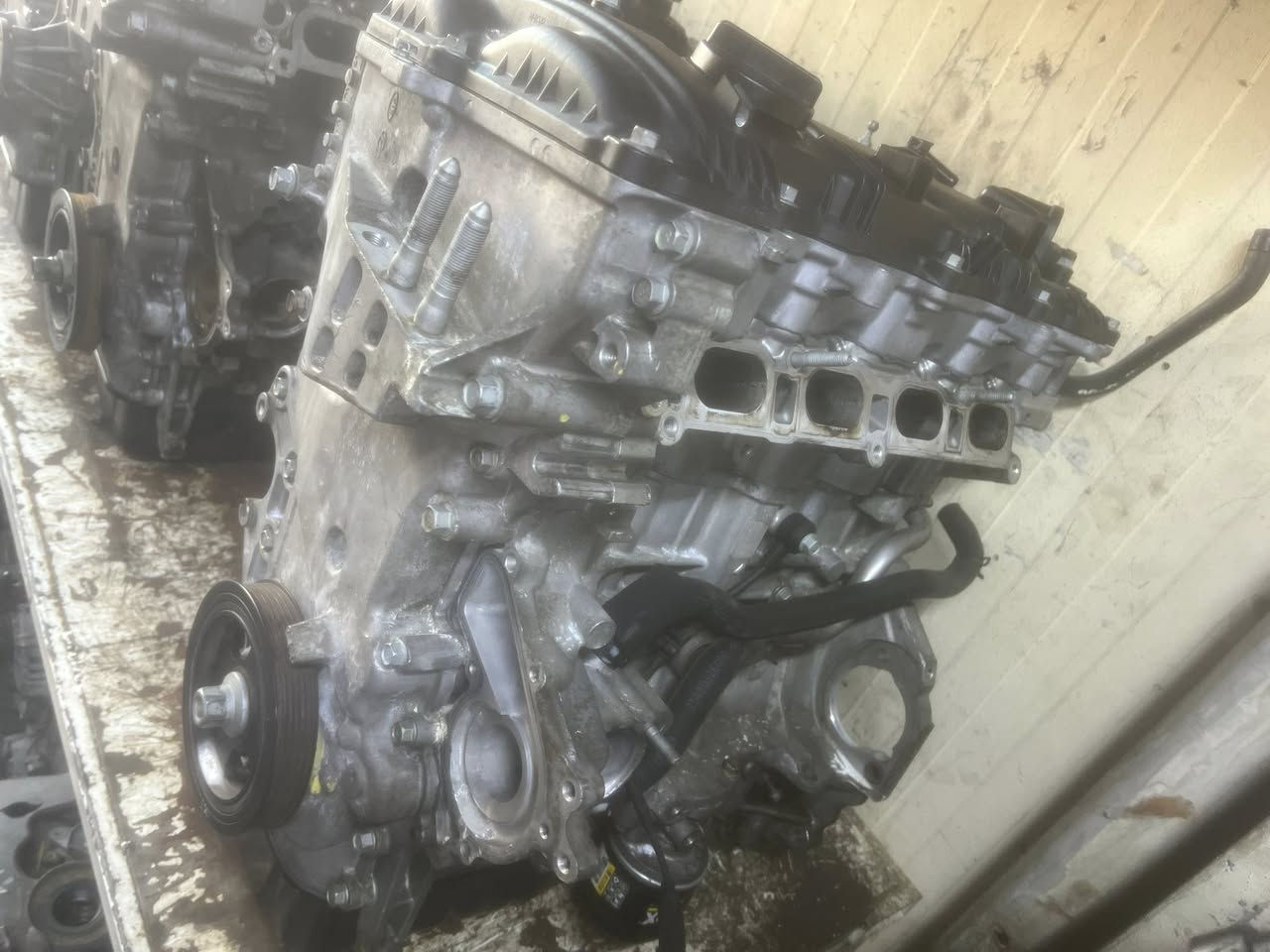 السلام عليكم 
توفرت محركات. 1800 مستعمل حاويه 
بيهه خلل بسيط ومصلح وجاهز وباسعار مناسبه 
شرط المحرك وارد ما مشتغل بالعراق 
للاستفسار ***********
