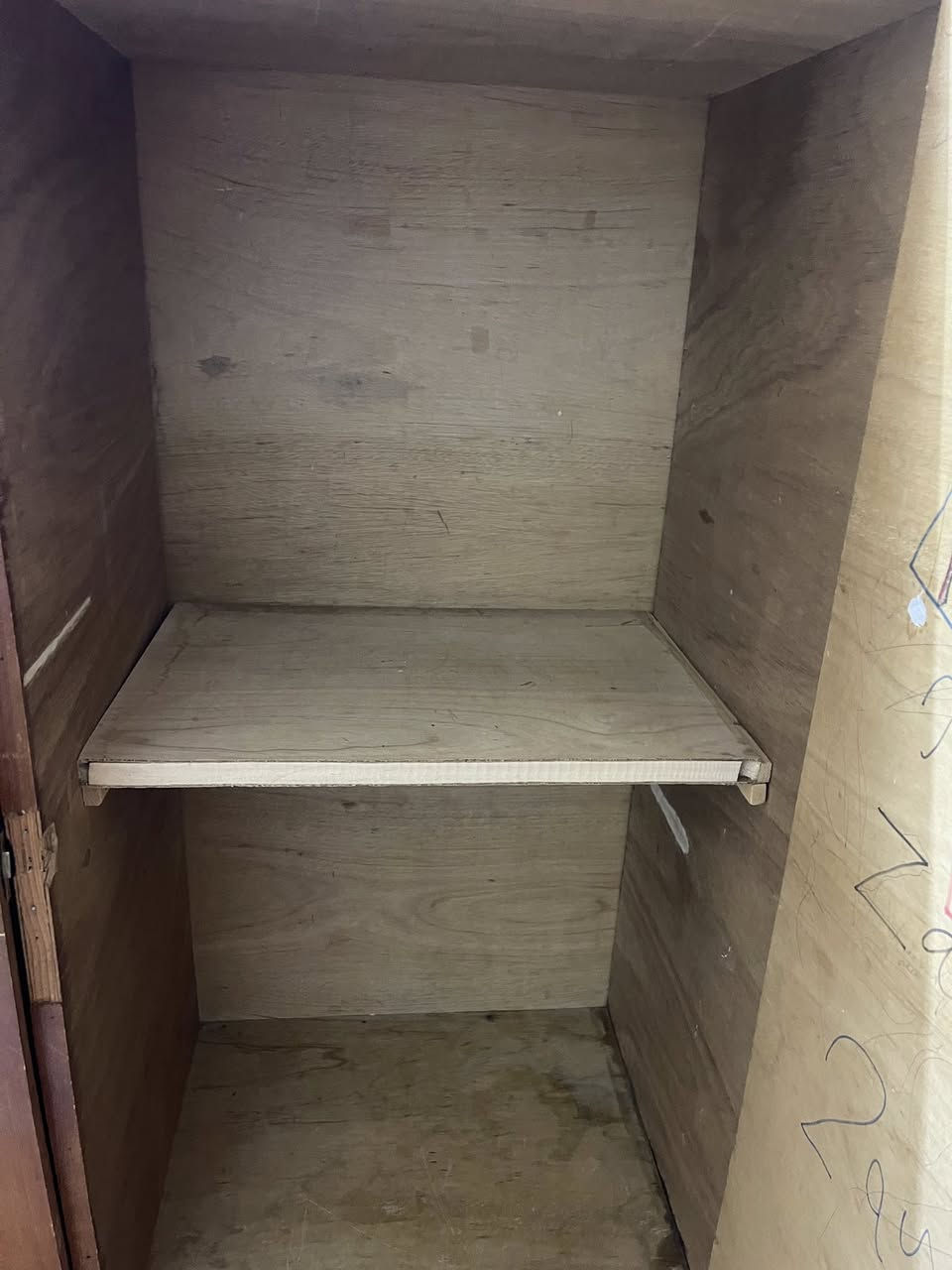 مناميه مستعمله  طولها1.29العرض 2.45 السعر 50 وبيها مجال المكان تلكيف مع هديه


**إذا كنت صاحب هذا الإعلان وتريد حذفه لأي سبب، رجاءا أرسل رسالة إلى الدعم الفني**